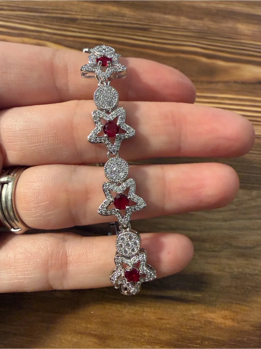 Silver Red Star Crystal Link Bracelet - Silver Tone S-Steel